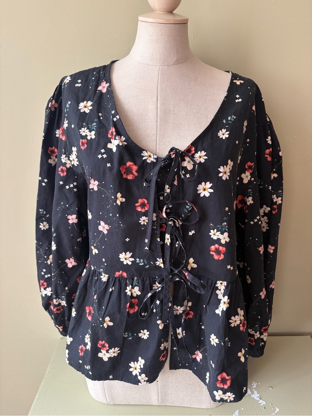 George Navy Floral Tie-Front Peplum Blouse with Pink & White Flowers Sz XL